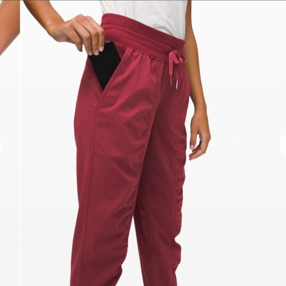 Lululemon Dance Studio Pant Jogger - Picture 4 of 16